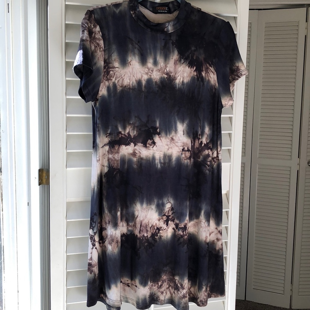 Soft & Comfy Boutique Dress. See measurements